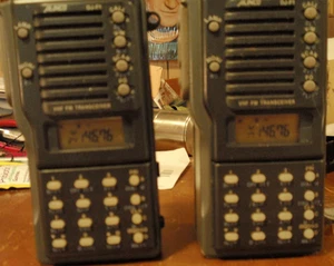 Alinco DJF1T-E 2 meter handheld transceiver - Zdjęcie 1 z 9