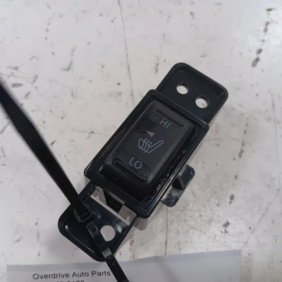 Nissan LEAF Heated Seat Switch  2013 2014 2015 2016 2017 - Image 1 of 4