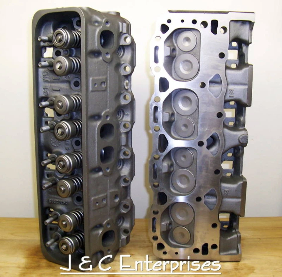 PAIR 5.0 305 CHEVY 187 CYLINDER HEADS 87-95 CENTER BOLT VC TPI / TBI Foto 1 de 1