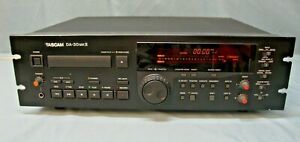 Tascam DA-30 MKII DAT Digital Audio Tape Recorder for Parts / Repair