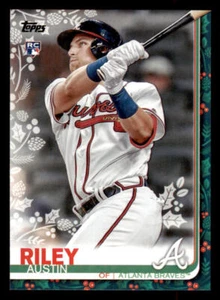 2019 Topps Walmart Holiday #HW76 Austin Riley RC - Picture 1 of 2