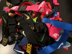 1 Nike Schlüsselband abnehmbar Schlüsselanhänger Kameragurt Abzeichen ID Telefon (SIE WÄHLEN) - Bild 1 von 14