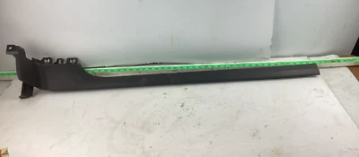 Peitoril de placa de arranhão de porta lateral esquerda Volkswagen Beetle 2012 - 2019 fabricante de equipamento original - Imagem 1 de 4