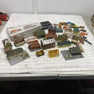 TONS OF Vintage 1970’s Train track houses And Parts - Picture 1 of 24