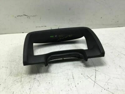 HUMMER H3 2006 FRONT DASH SPEEDOMETER CLUSTER GAUGE BEZEL TRIM PANEL BLACK - Image 1 of 4