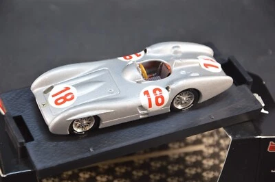 MERCEDES W196C GP ITALIA 1955 J M FANGIO S040 BRUMM 1/43 DIE CAST MODEL - Immagine 1 di 3