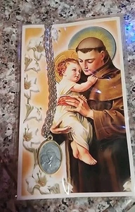 Pray For Us St. Anthony Silver Tone Pendant Necklace Medal Oval Friars New York - Picture 1 of 2