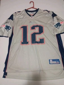  Tom Brady New England Patriots Reebok Alternate Silver NFL Jersey SZ XL - Picture 1 of 10