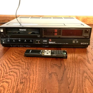 Reproductor grabadora de casete de video Sony Betamax SL-HF300 con prueba de encendido remoto - Imagen 1 de 12