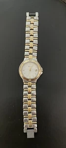 RARO Auténtico Reloj Hombre Bulova Dos Tonos. Batería nueva. "Muñeca 34 mm 7"" o menos" - Imagen 1 de 4