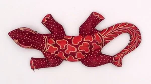 Madera Hecha a Mano Rojo Batik Pintado Gecko Lagarto Madera Colgante 15 cm Arte Java - Imagen 1 de 2