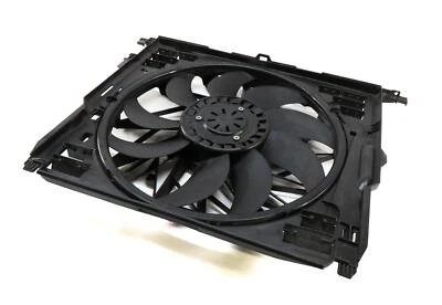 BMW 550i 550iGT 650i 750i B7 2010-2018 (F01 F06 F10) 850 W ventilador de refrigeración del radiador Foto 1 de 4