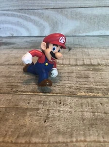 World of Nintendo Running Super Mario Bros. Action Figure 2” - Picture 1 of 6