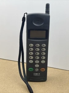 Teléfono Móvil Oki Telecom UM9042A Clase 4 De Colección y Raro - Sin Probar - Imagen 1 de 15