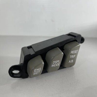 98 99 00 01 02 03 04 CADILLAC SEVILLE STS DISPLAY MODE TRIP RESET SWITCH - Image 1 of 4