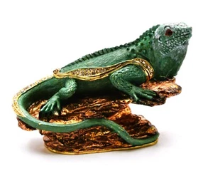 Jeweled Iguana on Branch Trinket Box. Hand Crafted with Swarovski Crystals - Picture 1 of 6