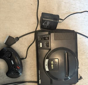Sega Mega Drive 16-Bit Black Console region free mod - Picture 1 of 7