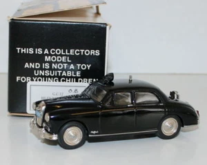 MILESTONE MINIATURES 1/43 GC12 - RILEY PATHFINDER 1954 - POLICE CAR - Picture 1 of 2