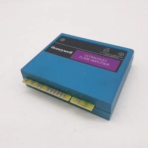 Honeywell R7849A 1023 Ultraviolet Flame Amplifier - Bild 1 von 4
