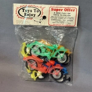 Vintage Carrousel Toys Plastic Motorcycles 1977 Fun Packed 5 Pieces SEALED Bikes - Bild 1 von 4