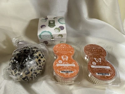 Scentsy Mini Fan Diffuser Air Freshener USB Cheetah with 4 Pods - Image 1 of 4