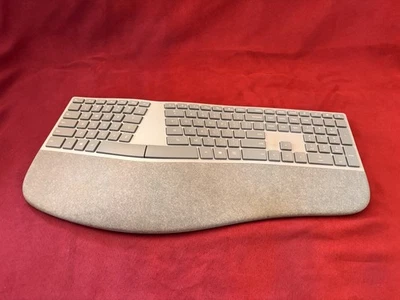 Microsoft Surface Ergonomic Keyboard SC Bluetooth English Moderate Use LOOK……….. - Image 1 of 3