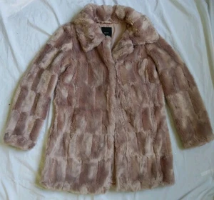 Forever 21 rosa Kunstfell Teddybär Mantel Barbie Mob Frau Damen klein - Bild 1 von 9
