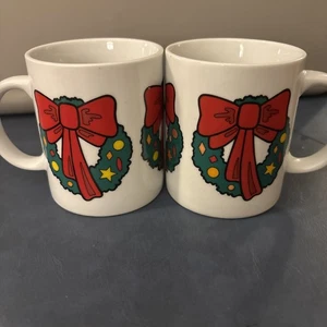 2er Set Vintage Keramik HF Houston Foods Weihnachten 3 Kranze rote Schleife Becher Tassen - Bild 1 von 4