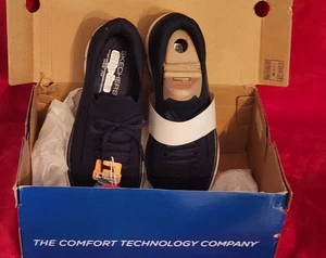 Skechers Damen-Slipper freihändig marineblau gebunden Größe 10 weite Fut vegan neu im Karton - Bild 1 von 8