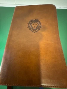 KJV Holy Bible: Thinline Youth Edition, Brown Leathersoft, Red Letter - Picture 1 of 7