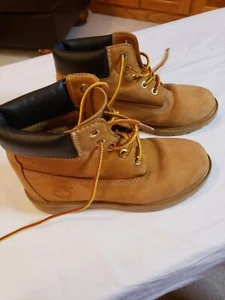 Timberland Wheat Classic Premium Toddler Boys Boots Size 2.5 Waterproof - Picture 1 of 10
