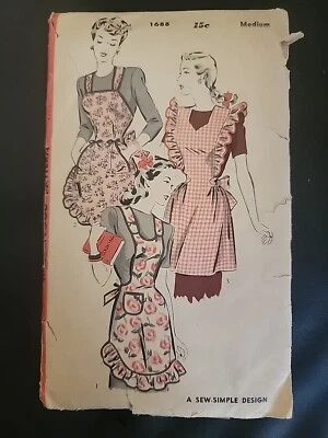 Hollywood 1688 Bib Aprons SEWING PATTERN size Medium - Image 1 of 3