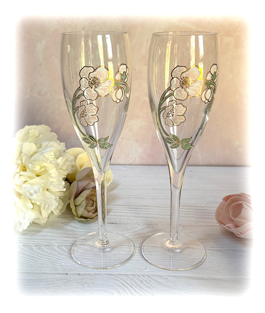 Perrier Jouët フルートグラス 6個セット 18cl Perrier Jouet New Belle Epoques Glasses Set of 6 | Watson's Wine