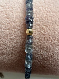 Armband aus Iolite  und Gold Beads - Bild 1 von 21