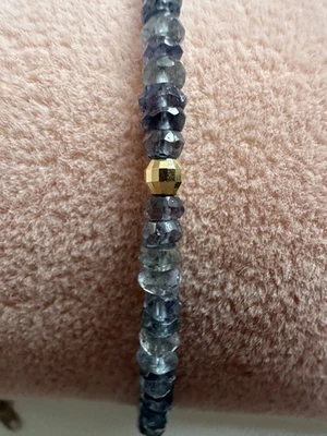 Armband aus Iolite  und Gold Beads - Bild 1 von 4