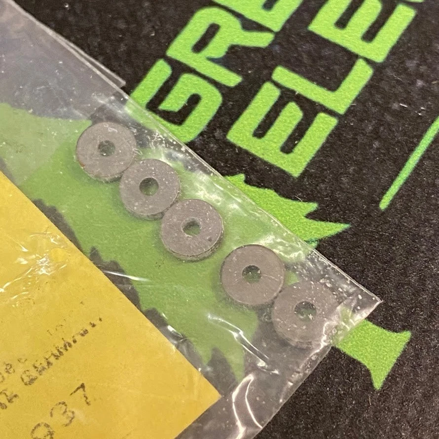 2.430.101.037.710 y 9-430-270-004 - BOSCH - PAQUETE DE 5 - JUEGO DE CUÑAS Foto 1 de 1