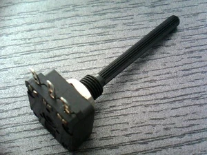 PIHER 10kOhm 4x37 potentiometer PC16SH07CP04-103A2020 - Picture 1 of 1