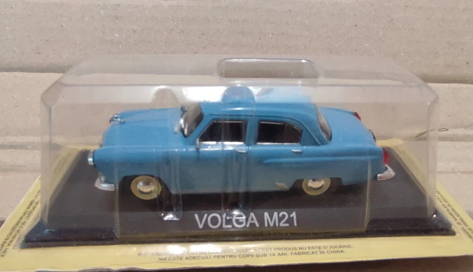 Volga M 21   scala  1/43 - Immagine 1 di 3