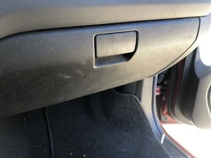 COLORADO 2021 Glove Box 889527 - Picture 1 of 12