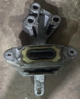 Chevrolet Orlando 2012 soporte de montaje de transmisión de motor 13248550, Foto 1 de 2