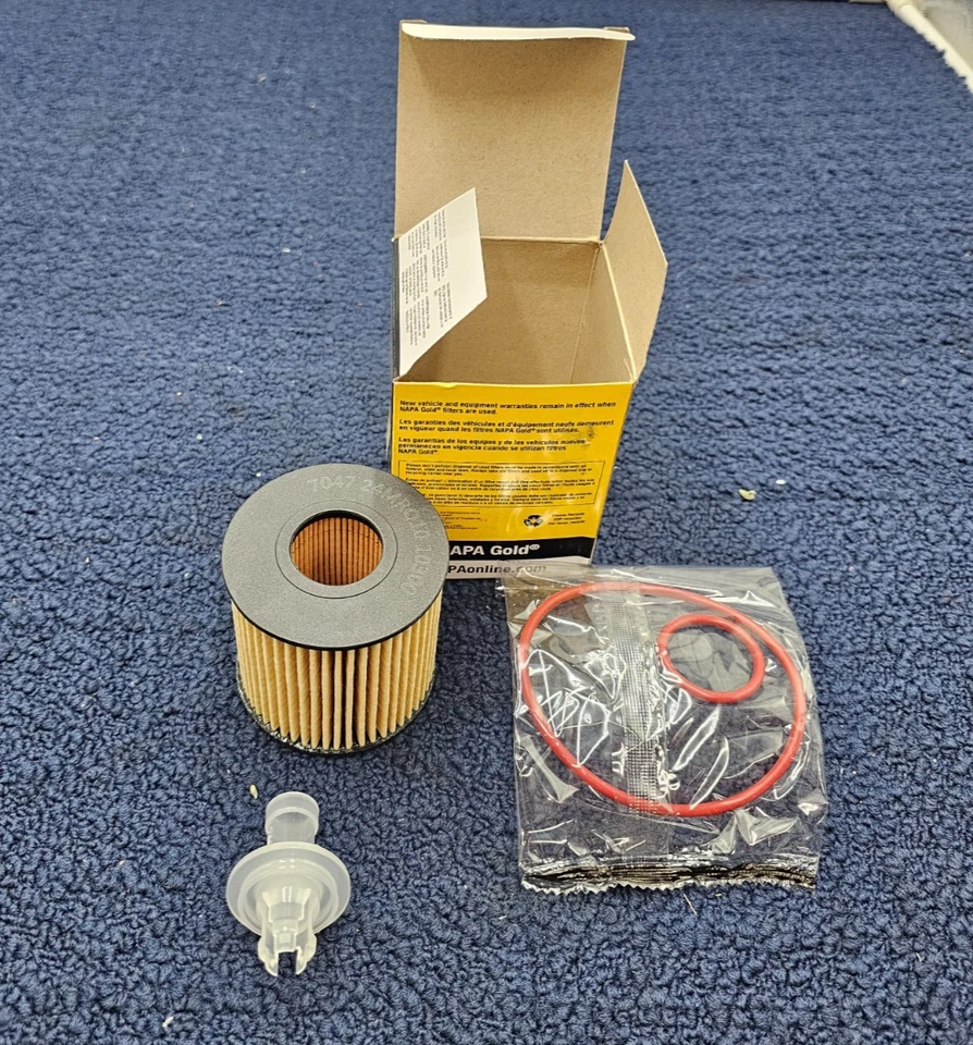 (QTY 6) NAPA GOLD 7047 Engine Oil Filter For Lexus RX 350 2007 -2022 Model - Image 1 of 4