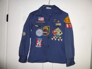 Camisa Oficial Boy Scout Azul De Colección Años 1990 Decorada - Parches Alfileres y Webelos - Imagen 1 de 21