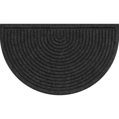 Alfombra de interior/exterior semi redonda Onyx Rib, 18 x 30 pulgadas Foto 1 de 4