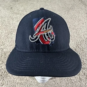 Gorra ajustada de los Atlanta Braves para hombre 7 1/8 azul marino MLB béisbol camionero malla nueva era - Imagen 1 de 11