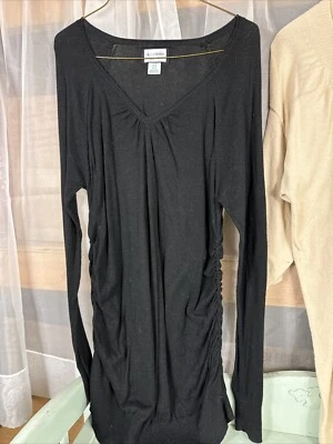 2 Maternity Motherhood Sweaters -Black M Gap GUC - Cream L Gap GUC - Image 1 of 4