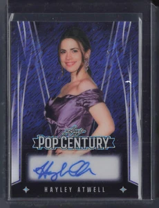 2025 Leaf Pop Century Shimmer Purple Hayley Atwell 2/6 Auto Autograph - Picture 1 of 2