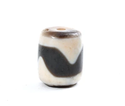 Himalayan Tibetan Nepalese Cultures Dzi Zee Double Tasso Prayer Amulet Mala Bead - Image 1 of 4