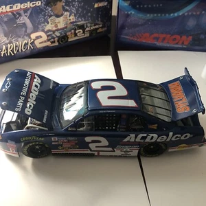 KEVIN HARVICK 2001 AC DELCO BUSCH CHAMPION 1/24 ACTION - Picture 1 of 8