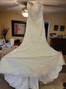 wedding dresses - Picture 1 of 12