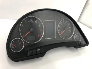 Cuadro velocímetro Audi A4 B7 2005-2008 para transmisión manual OEM - Imagen 1 de 7